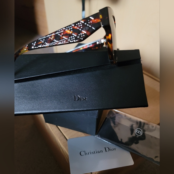 Christian Dior Very Dior 1N Sunglasses - Picture 2 of 8